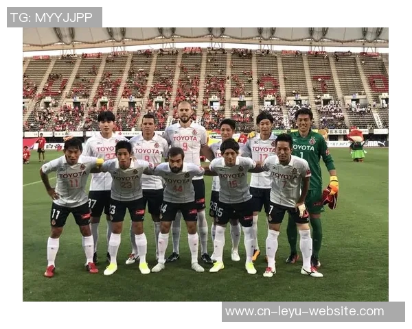 名古屋队与爱媛FC的激烈对决展现足球魅力与团队精神的完美结合